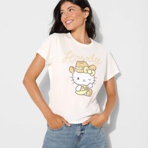Hello Kitty Women’s Howdy Graphic T-Shirt